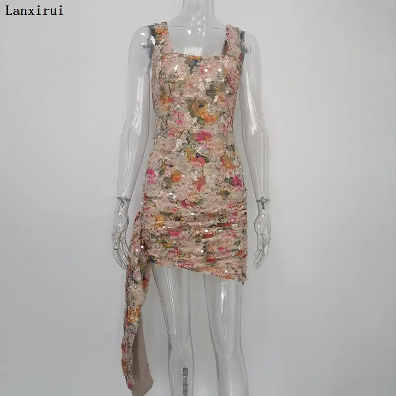 11066601770_276653917