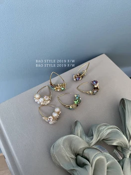 

Handmade heavy industry crystal natural fresh water pearl arc Earrings