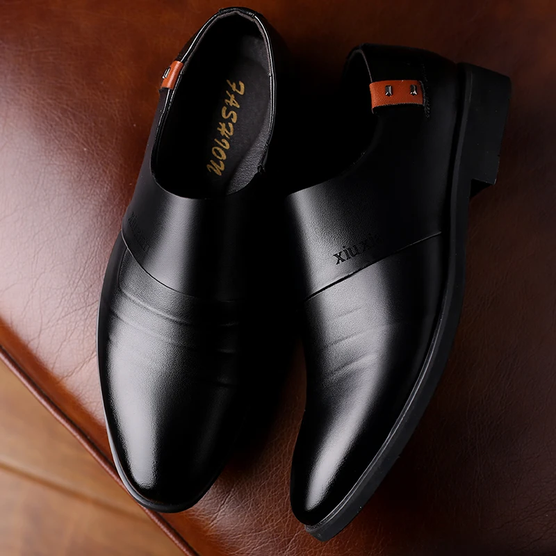Мужская обувь; Роскошные Брендовые мужские классические туфли; мужские туфли с острым носком, визуально увеличивающие рост 5 см; модная дизайнерская обувь для мужчин