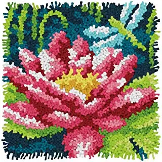 

Red Flower Latch Hook Pillow Sets Forest Style Cushion Embroidered Crafts Latch Hook Rug Kits DIY For Punk Stripes Needlework