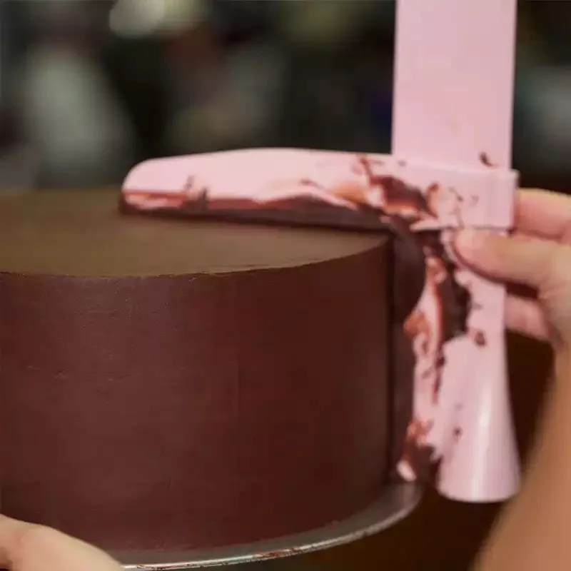 9Pcs/Set Cream Scraper Irregular Teeth Edge DIY Scraper Cake Decorating Fondant pastry cutters Baking Spatulas Tools ZXH