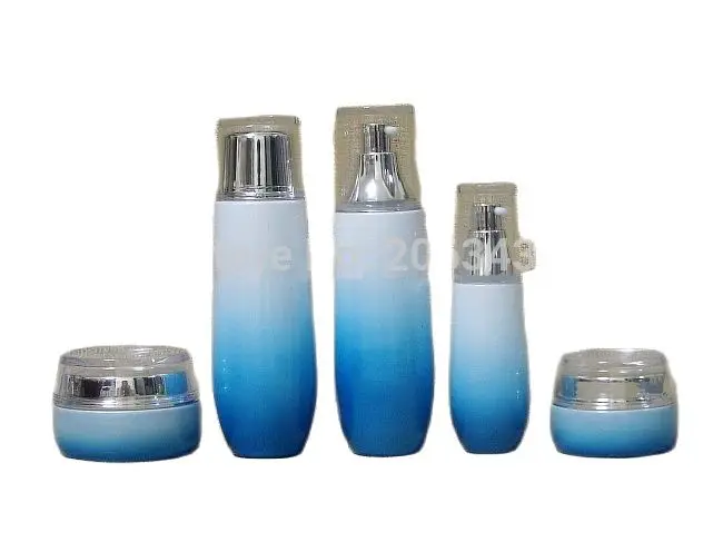 

120ml gradient blue glass bottle with screw lid ,plastic stopper inside for toner or lotion or water packing