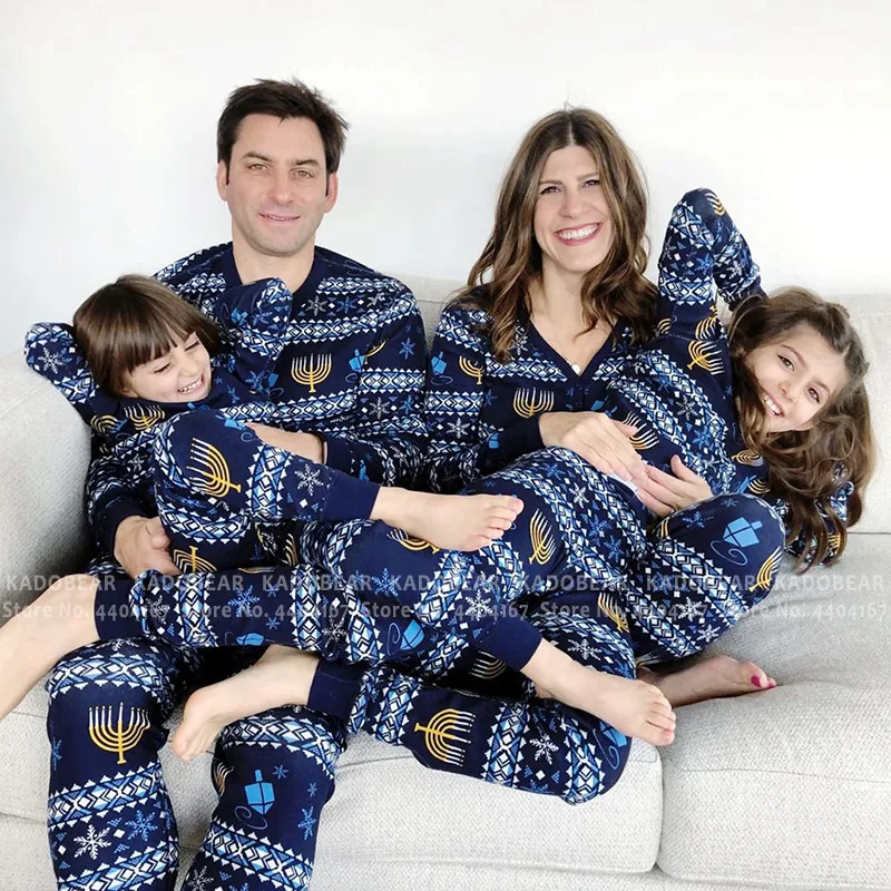 Рождественский пижамный комплект с принтом снежинок для всей семьи; Пижама для мамы, папы, дочери и сына; детская одежда для сна; комплект из двух предметов; пижамные топы и штаны