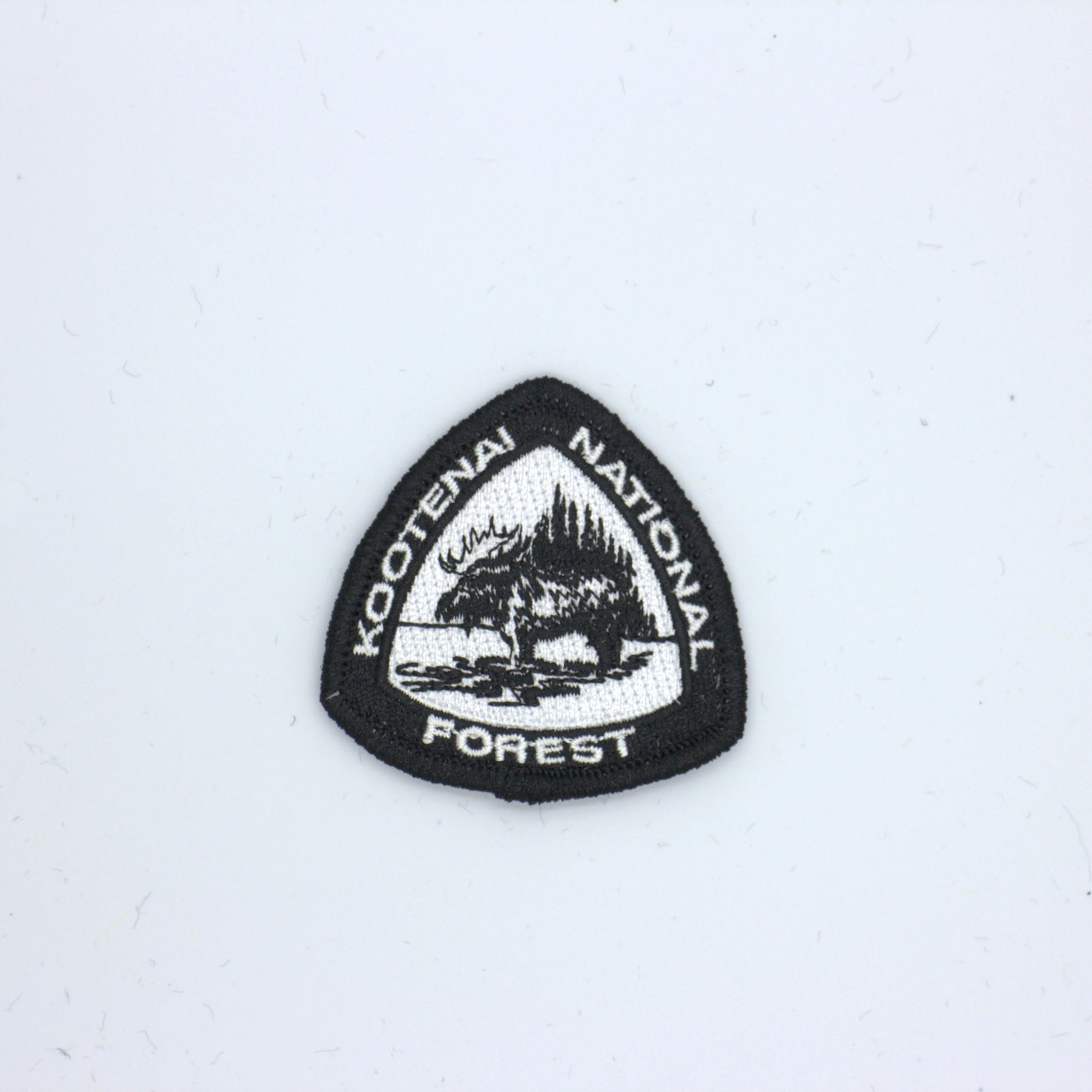 

custom embroidery patches iron-on hook backing with your own logo design personalized team club school logo10