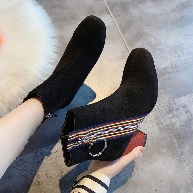 

Short Boots Women's Autumn And Winter New Style Ankle Boots High Heel Shoes Ankle Boots And Martin Boots with Thick round WOMEN'