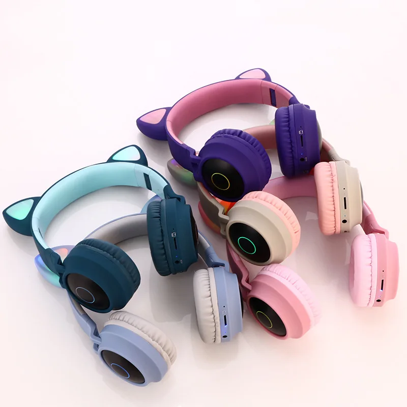 Kids Bluetooth 5 0 Headphones LED light Cat Ears Headset Wireless Earphone HIFI Stereo Bass headphone for Phones with microphone