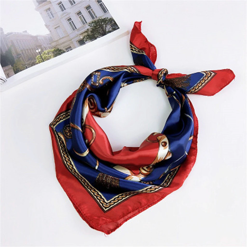 

Pleated Small Square Scarf Women Bandanas Multifunction Polyester Scarf Prints Satin Shawls Scarves Neckerchief Headscarf 919