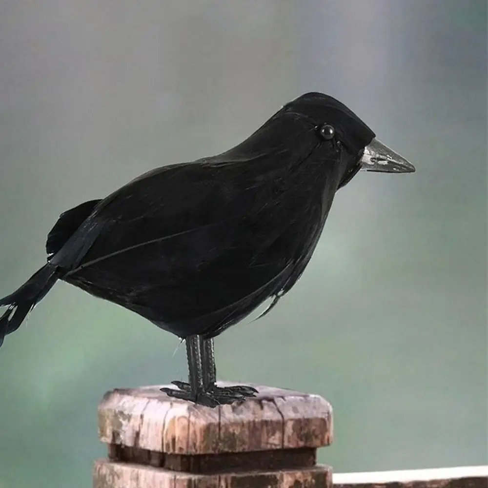 Птица ворона черная перьевая Реалистичная на Хэллоуин антигельминтная лужайка
