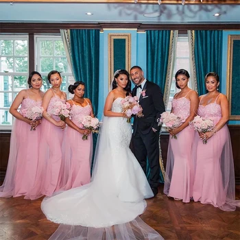 

Lovely Spaghetti Straps Floral Lace Floor Length Pink Mermaid Crepe Bridesmaid Dresses 2020 New