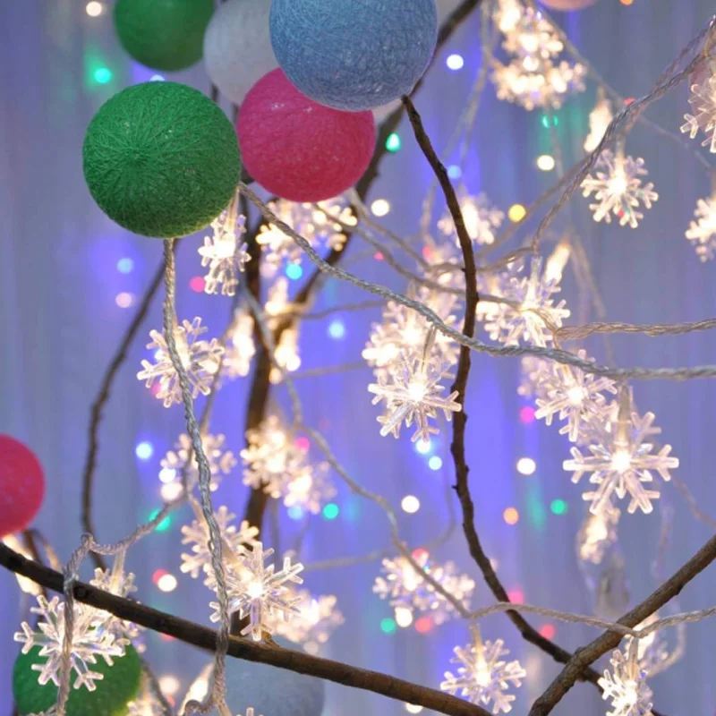 

Christmas LED StringLights Snowflake Festival Lamp for Bedroom Xmas Tree Bedroom Lightstring Decor JA55