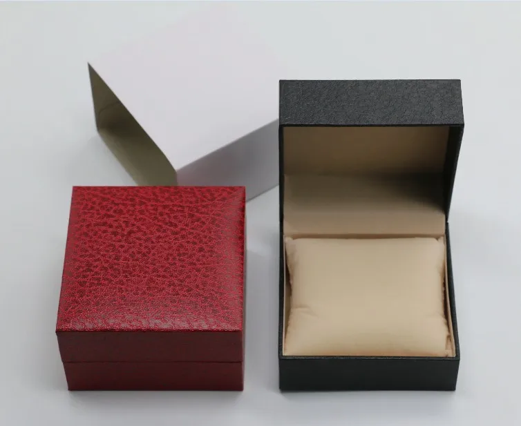 

Flip Embossed Leather Watch Box Faux Leather chong pi Gift Box Plastic Square Gift Box Hot Stamping Logo