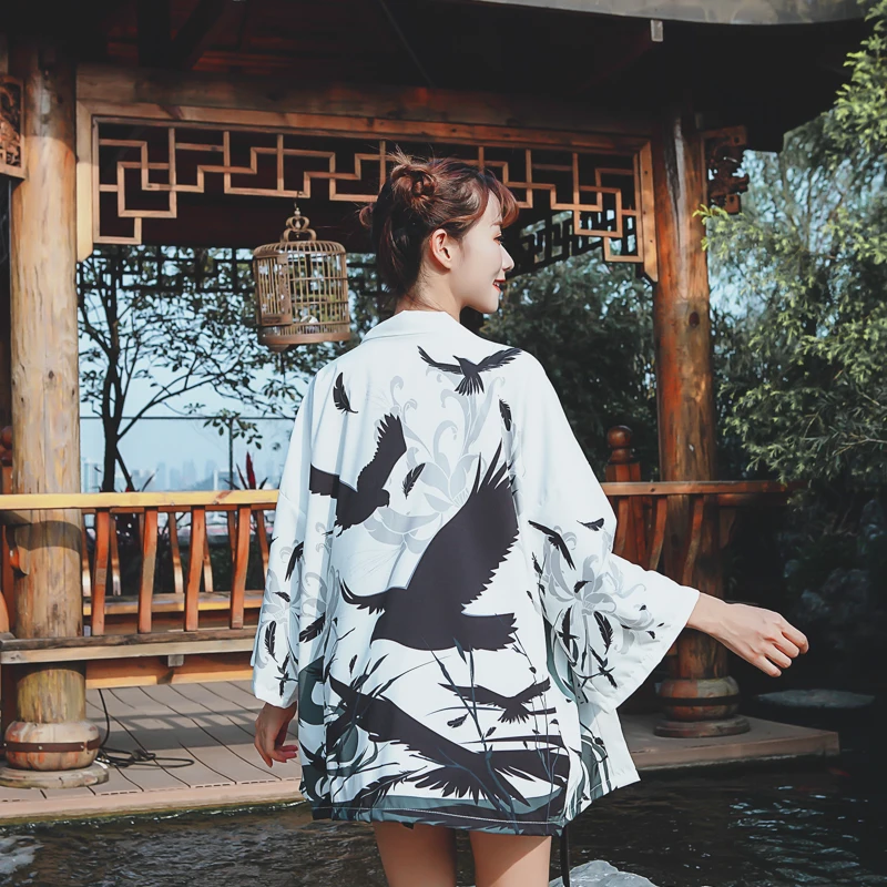Chinese Dress Fan Print T-Shirt Women Asian Streetwear Crop Tops
