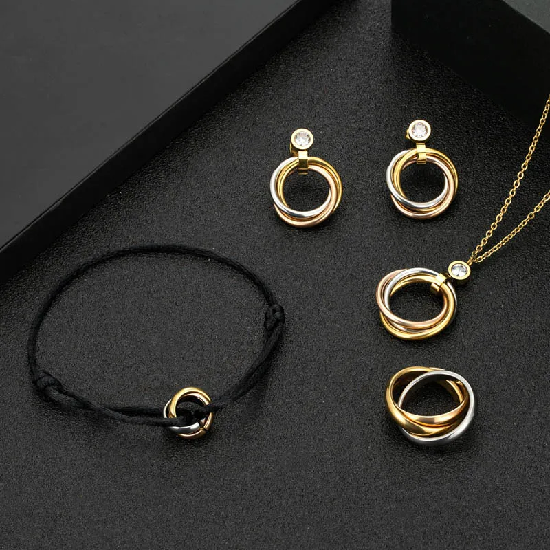 

Zlxgirl jewelry Classic Three Circle Necklace Bracelet Earrings Ring Set fashion women's best couple pendant ears finger rings
