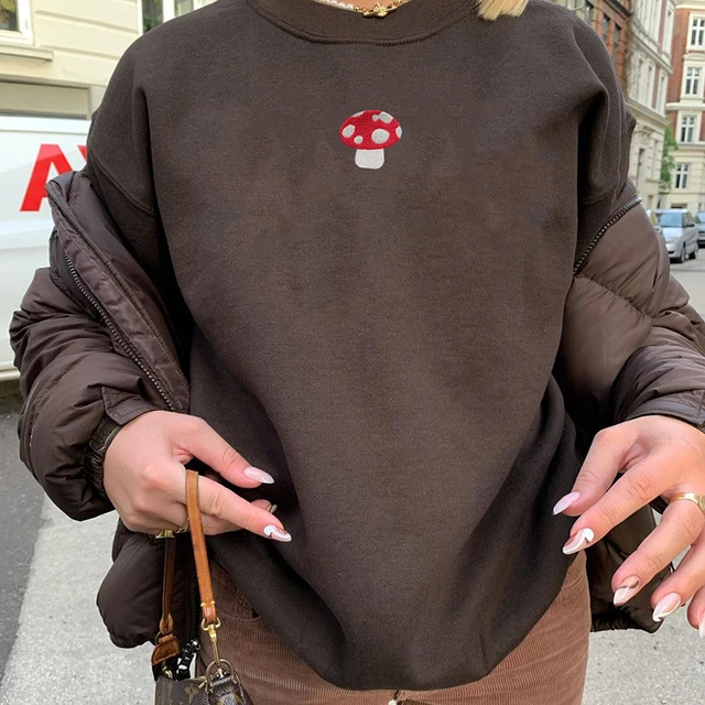 Casual crewneck sweatshirt in brown