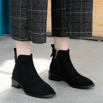 

EshtonShero Shoes Woman Women Ankle Boots Low Heels Cow Leather Platform Rivet Round Toe Black Ladies Motorcycle Boots Size 3-9