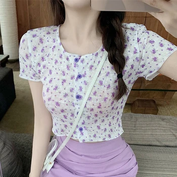 

Women Scoop Neck Button down Floral Print Crop Tee Short Sleeve purple Floral Printed Crop Top