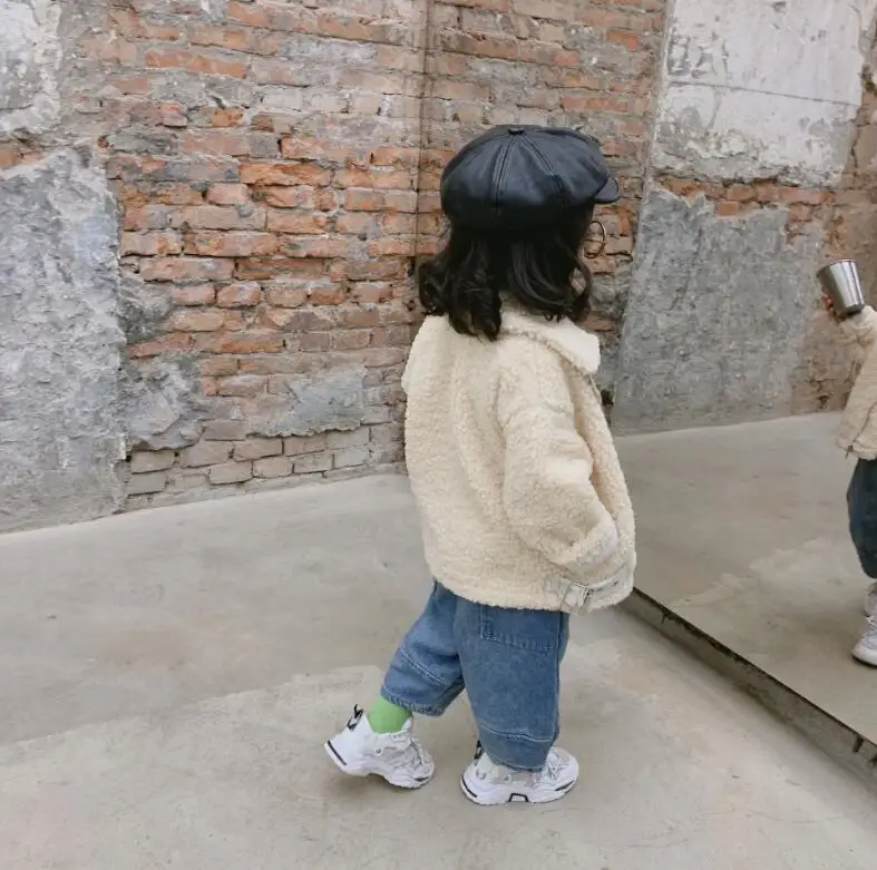 Новинка года; ; плотное флисовое пальто для мальчиков и девочек; зимняя модная детская куртка с длинными рукавами для девочек; размеры 2-7t