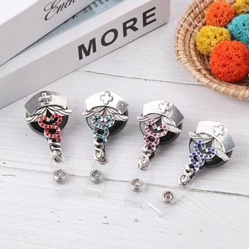 

1PC Creative ID Name Card Badge Holder Retractable Badge Holder Anti-Lost Clip Rhinestone Badge Reel Nurse Display Office Supply
