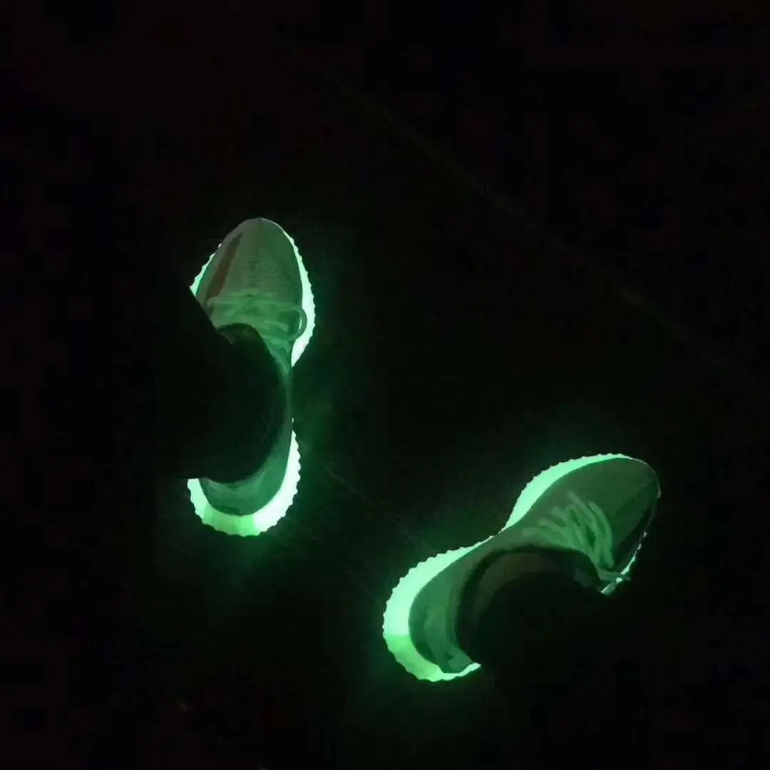 

2019 Spring New Style Coconut Shoes Stars Really Burst Reflective Angel Couples Men's Gym Athletic Shoes Women's Running Shoes
