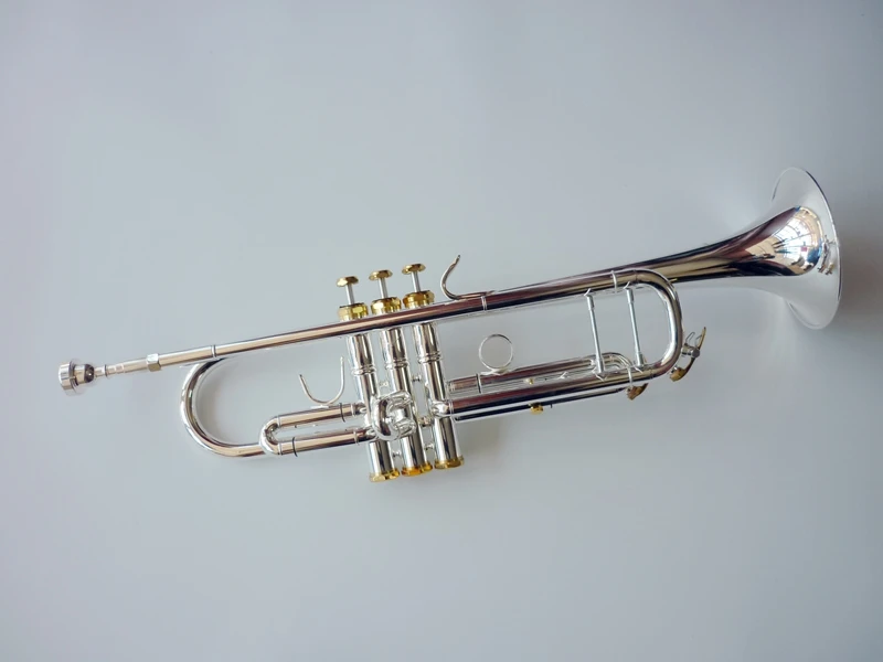 BULUKE Trumpet without drawing silver covered surface golden key high quality drop B trumpet with leather case | Спорт и развлечения