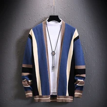 Мода, пара моделей, сшитый свитер контрастных цветов, пальто, повседневный мужской осенний кардиган, вязаный свитер, мужской кардиган, куртка