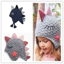 W nowym stylu jesienno-zimowa dziecięca czapka z dzianiny ręcznie tkana ochrona słuchu dziecięce dziecięce dziewczęta i chłopcy mały kapelusz dinozaura tanie i dobre opinie CN (pochodzenie) COTTON baby