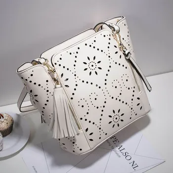 

One Shoulder Bag Women's 2019 Hollow Bag Tassel Messenger Fashion Women's Bag Bucket Bag
