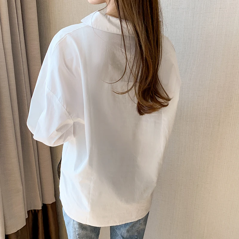 Женская шифоновая блузка на пуговицах однотонная абрикосового цвета с длинным