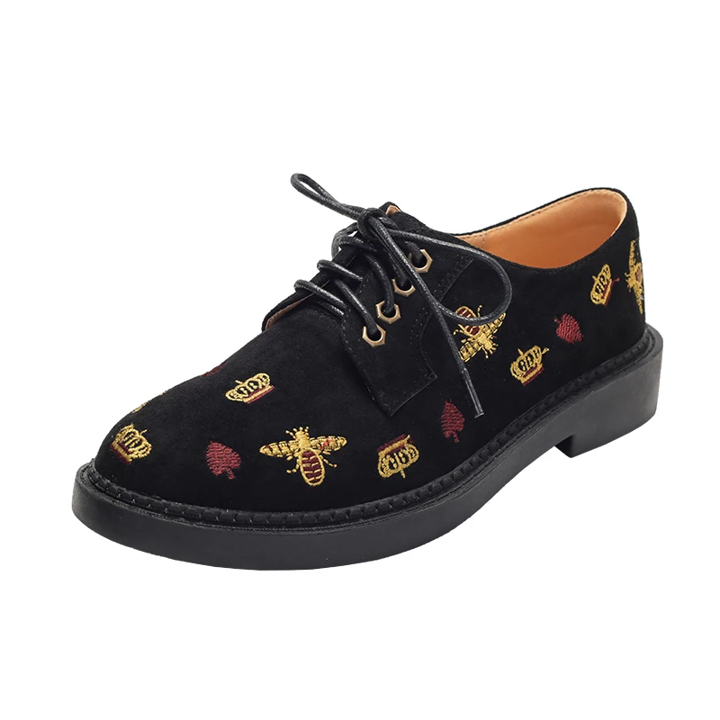 Black Leather Shoes Новинка года; замшевые туфли-оксфорды с вышивкой Honeybee для женщин; женская обувь из натуральной кожи в британском стиле; женская обувь на плоской подошве - Цвет: Black Leather Shoes