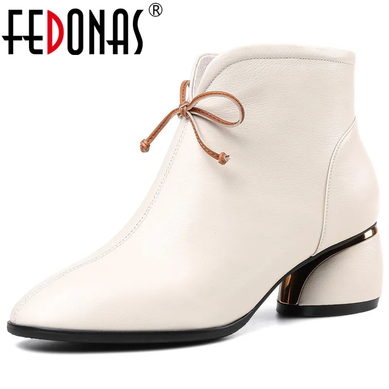 

FEDONAS Strange Heels Female Big Size Chelsea Boots Elegant Butterfly Knot Women Genuine Leather Ankle Boots Party Shoes Woman