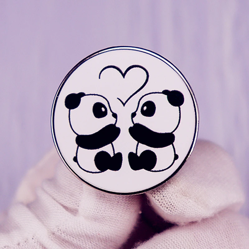 Эмалированная металлическая брошь в виде милой панды животного | Украшения и