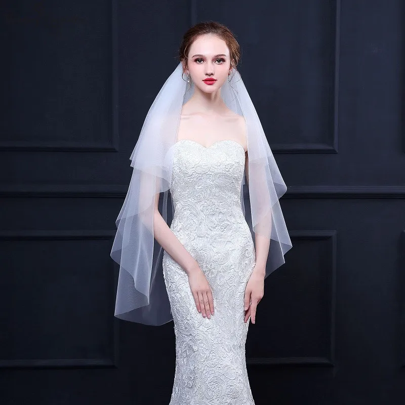 

Simple Two Layers Short Wedding Veils With Comb Cheap 2019 Ivory White Bridal Veil for Bride for Mariage Wedding Accessories