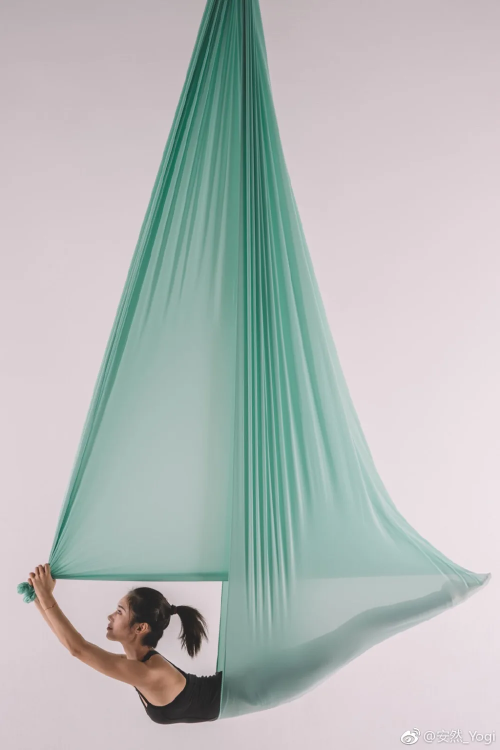 6e0d42b0gy1fvabpudfnij20tn18gwtg