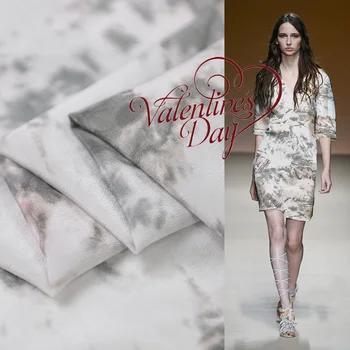 

100cm*137cm Painting Silk Crepe De Chine Fabric Natural Silk Dress Material