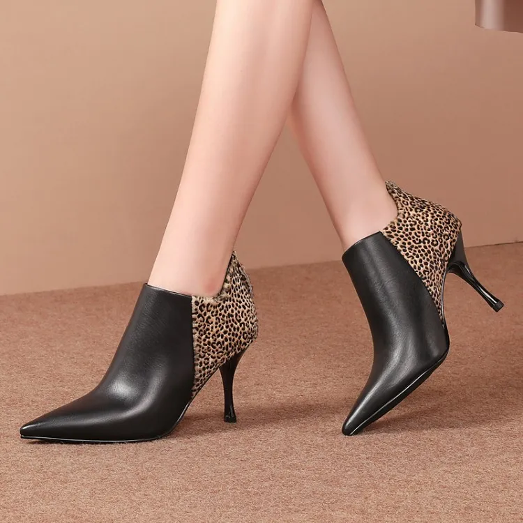 

MLJUESE 2020 women ankle boots cow leather zippers winter short plush pointed toe thin heels leopard color female boots party
