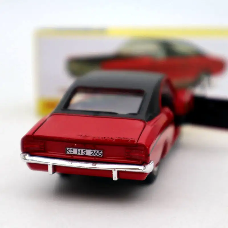 Коллекционные Литые Автомобильные модели автомобилей Atlas 1:43 Dinky toys 1420 Opel командор
