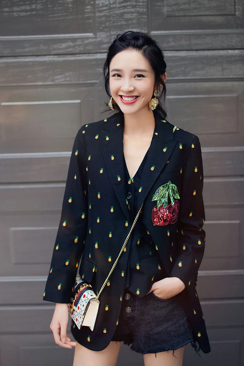 Tang Yixin Star Celebrity Style Black And White with Pattern French Small Suit Coat Women's British-Style Elegant One-Piece Suit