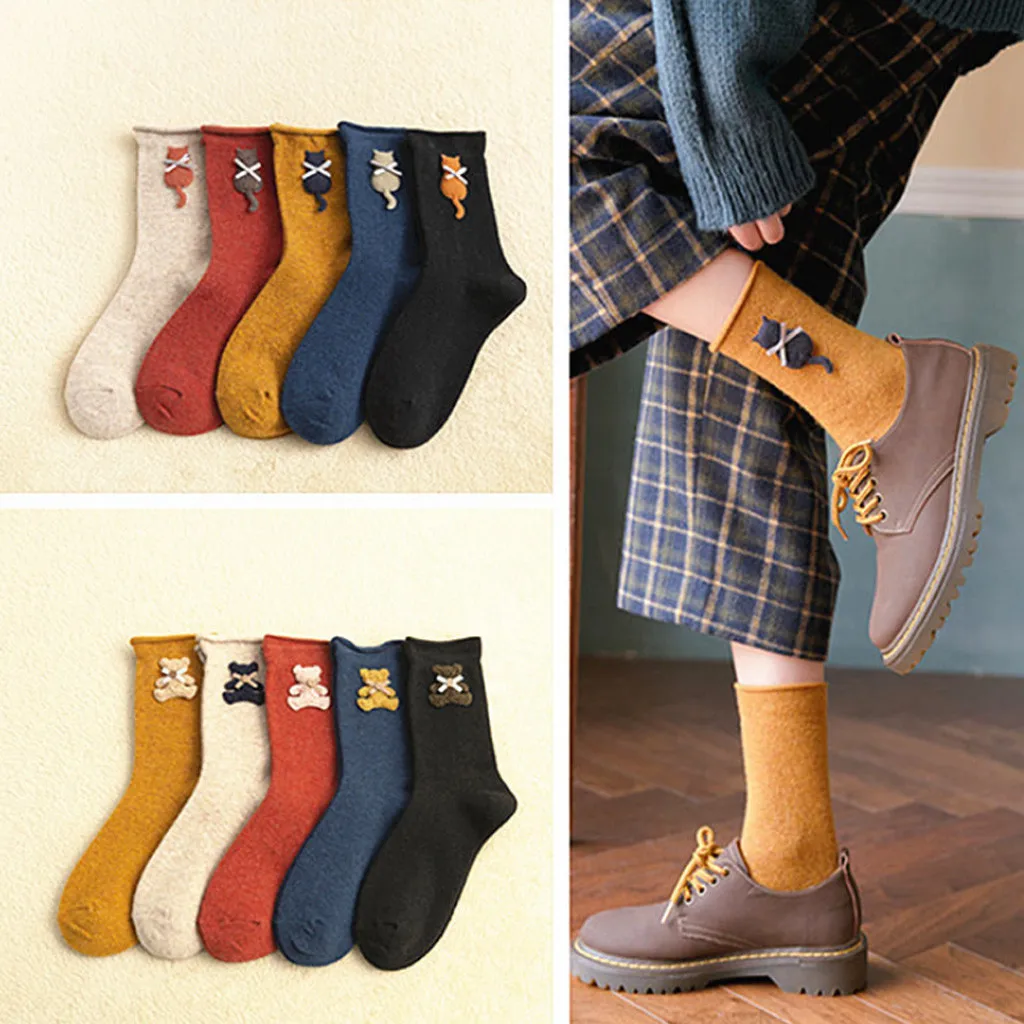 Net red trendy must-have five pairs of ladies fashion cartoon kittens and bears sewing wool solid color cotton curled tube socks