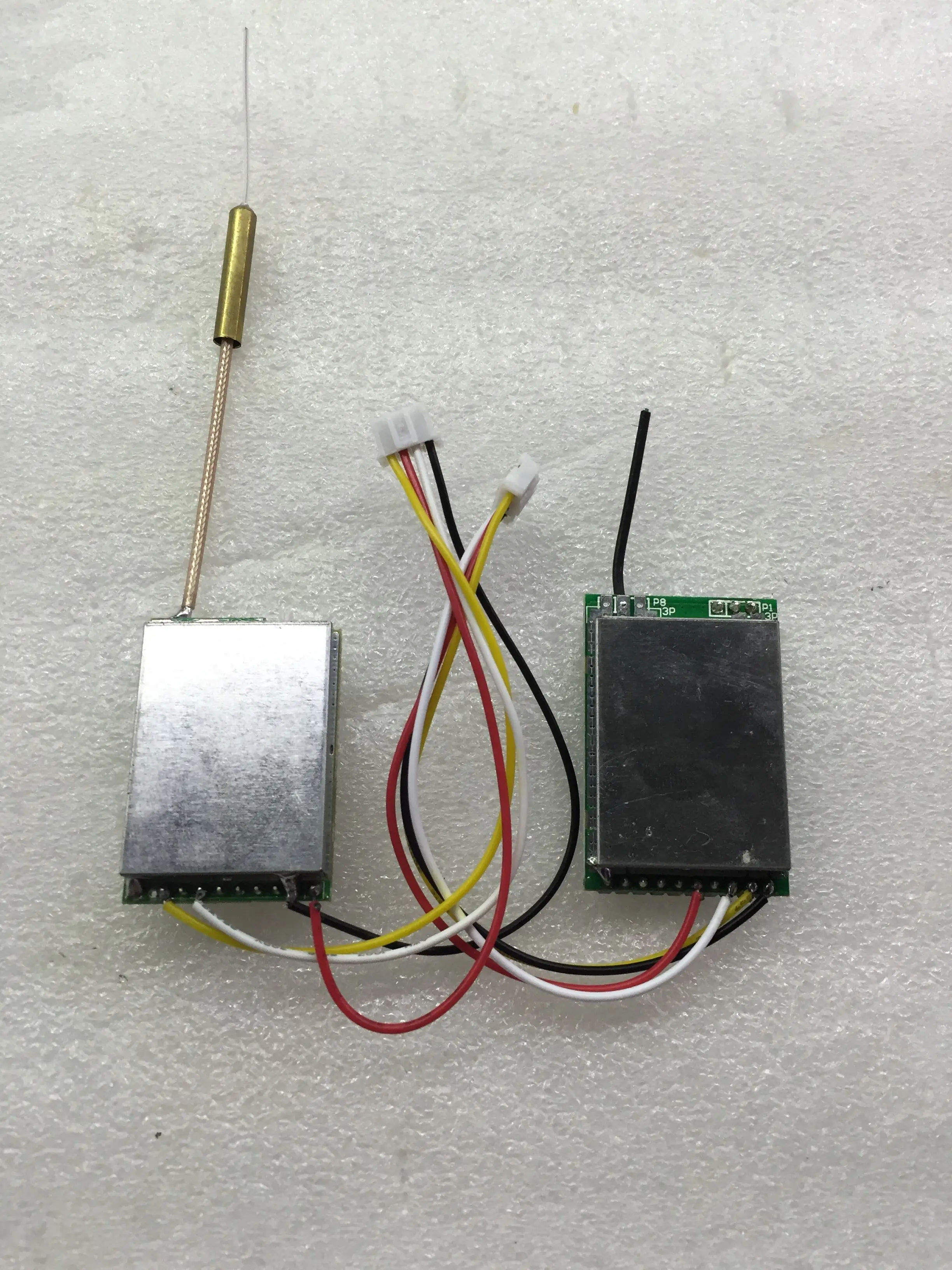 

2.4G1W Wireless Module 1000MW Wireless Audio and Video Transceiver Video Signal Transmission and Reception Transmitter