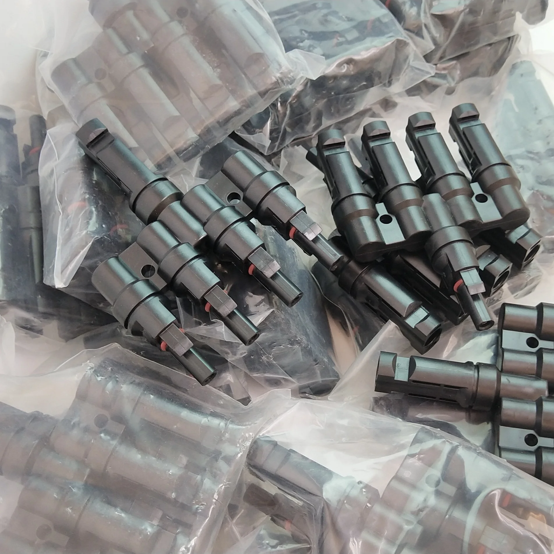 100 Pairs x Solar Panel MC4 T 4 Branch Connector Cable Splitter male to female 4 type Cable Coupler Combiner MC4 Panel connector