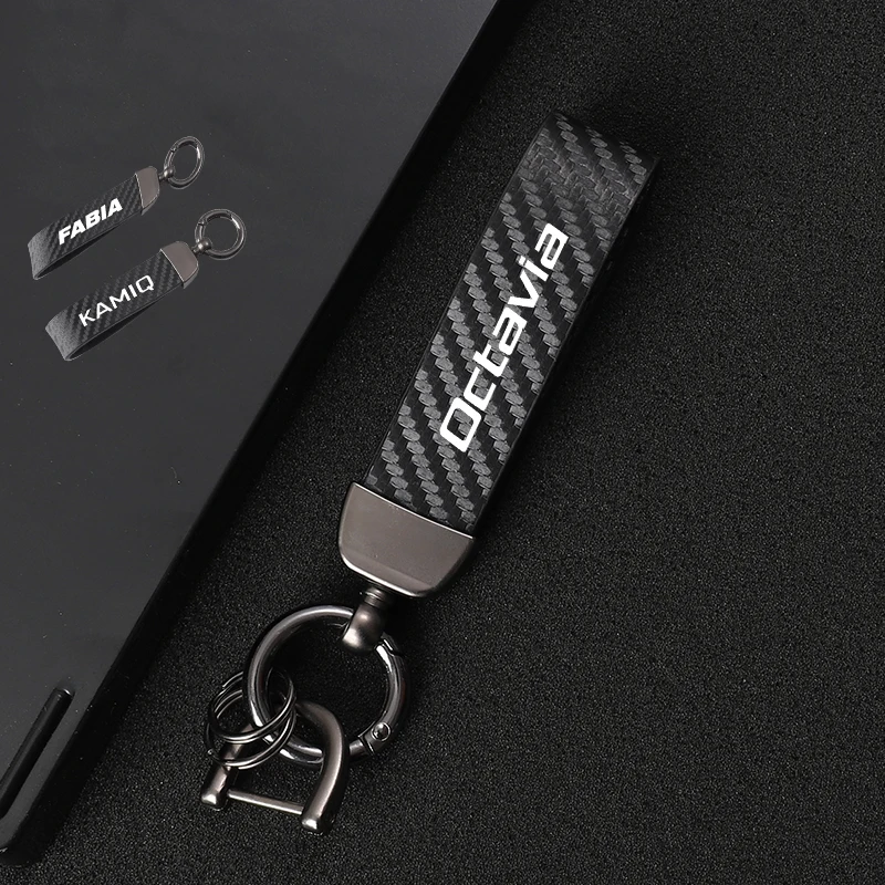 Автомобильный брелок из высококачественной кожи в форме подковы с поворотом на