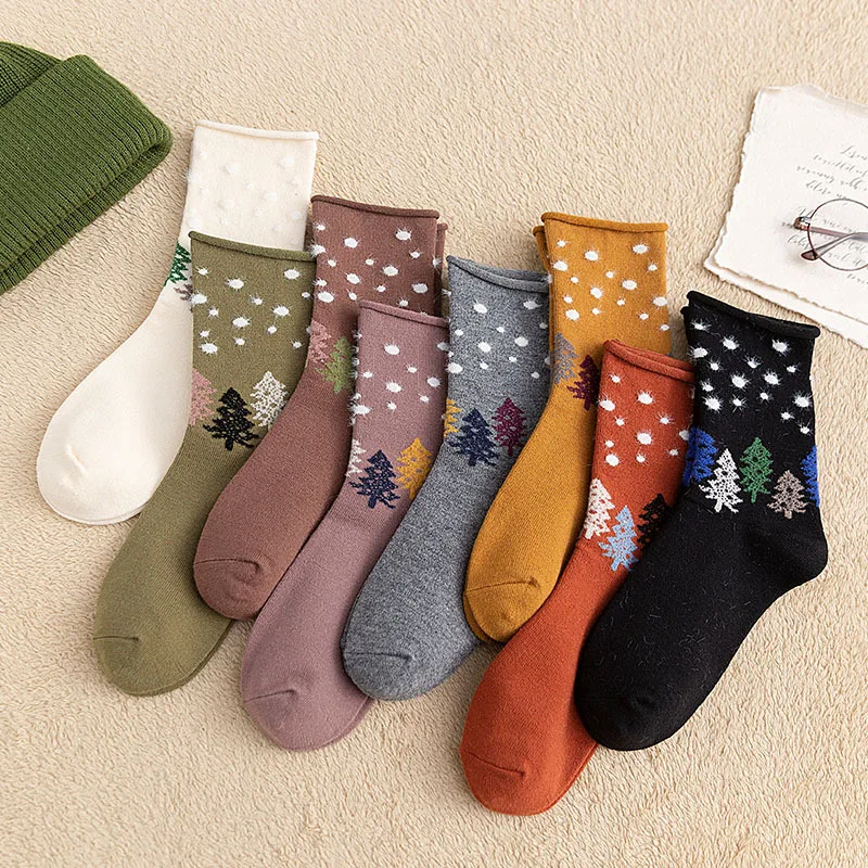 

Christmas Streetwear Cartoon Socks Rolled Feather Casual Sock New Year Women Warm Funny Short Winter Cotton Happy Socks For Gift