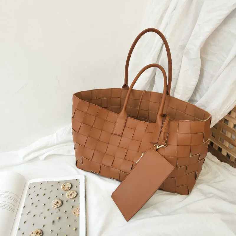 Новейшая тканая сумка ручной работы, Женская Большая вместительная сумка-тоут, сумки для покупок, искусственная кожа, сумка на плечо, роскошный дизайн, большие кошельки - Цвет: Brown