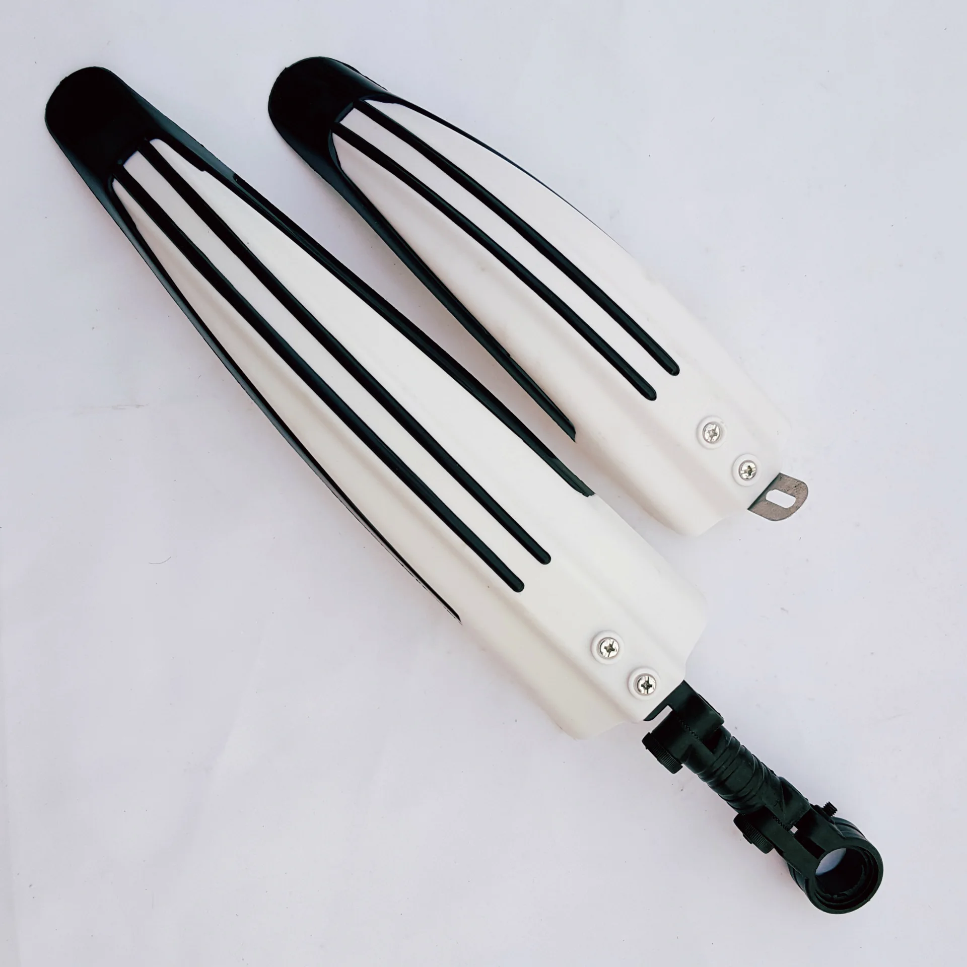 

2015 New Style Bicycle Fender Mountain Bike Accessories 26-Inch Quick Release Splasher 003 with Screw Price