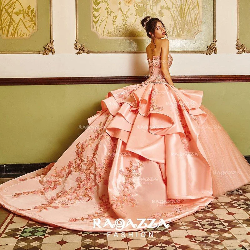 Classy Kralen Baljurk Quinceanera Jurken Sweetheart Hals Geappliceerd Zoete 16 Jurk Satijn Sweep Trein Lovertjes Masquerade Toga Classy Kralen Baljurk Quinceanera Jurken Sweetheart Hals Geappliceerd Zoete 16 Jurk Satijn Sweep Trein Lovertjes Masquerade Toga