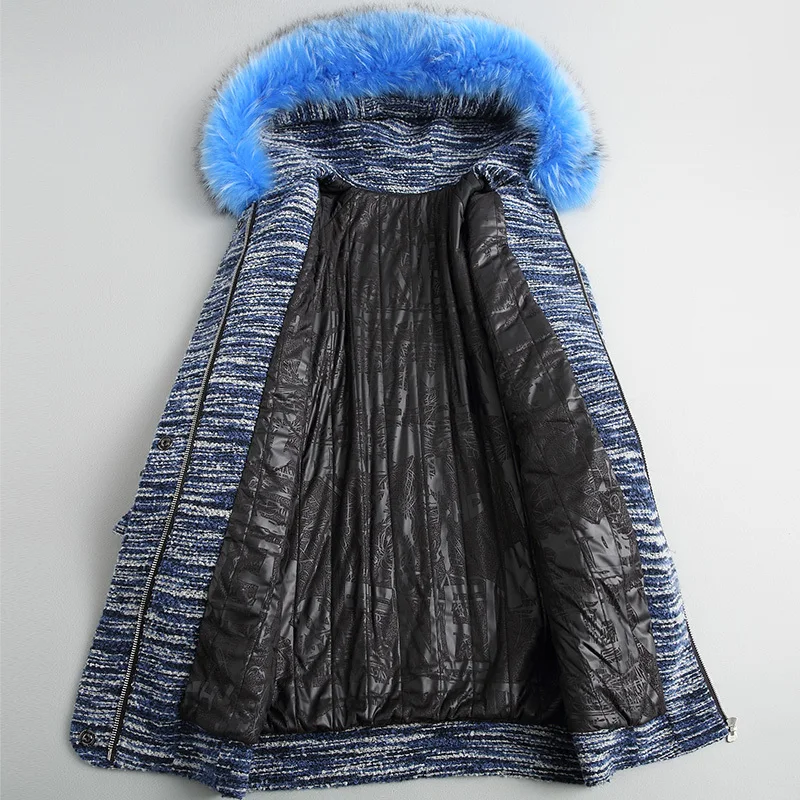 Пальто женское твидовое с воротником из натурального меха енота капюшоном