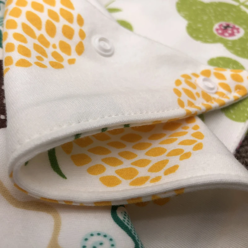 Baby Cotton Bibs Feeding Smock Triangle Bandana Apron Infant Burp Cloths Saliva Towel Baby Girls Eating Accessory Baby Stuff