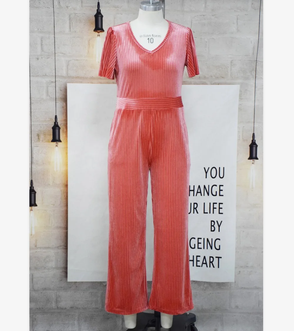 11557083990_966410601