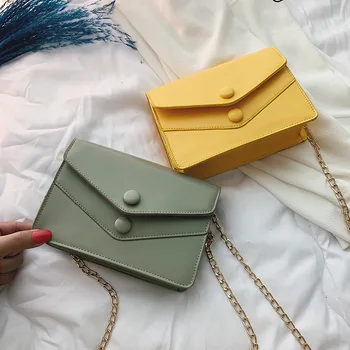 

Summer is simple in early autumn Small bag female 2020 new simple button small square bag fashion chain crossbody bag
