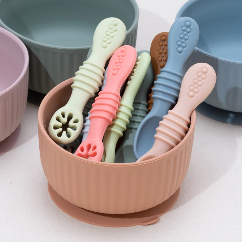 Customizable Logo Baby Food Spoon Silicone Meal Spoon Soup Rice Porridge Spoon Hollow Wave Point Design Training Grip BPA Free 3